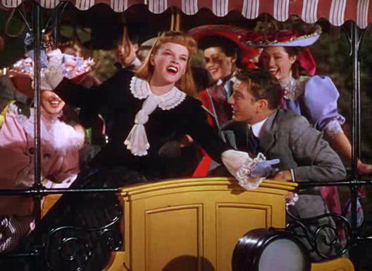 Meet-Me-in-St-Louis-Trolley